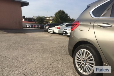 Park & Wash