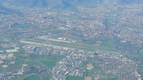 Parcheggi vicino a Aeroporto di Bergamo Orio al Serio