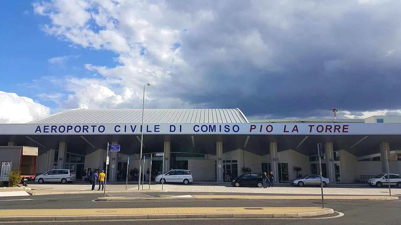 Parcheggi vicino a Aeroporto di Comiso