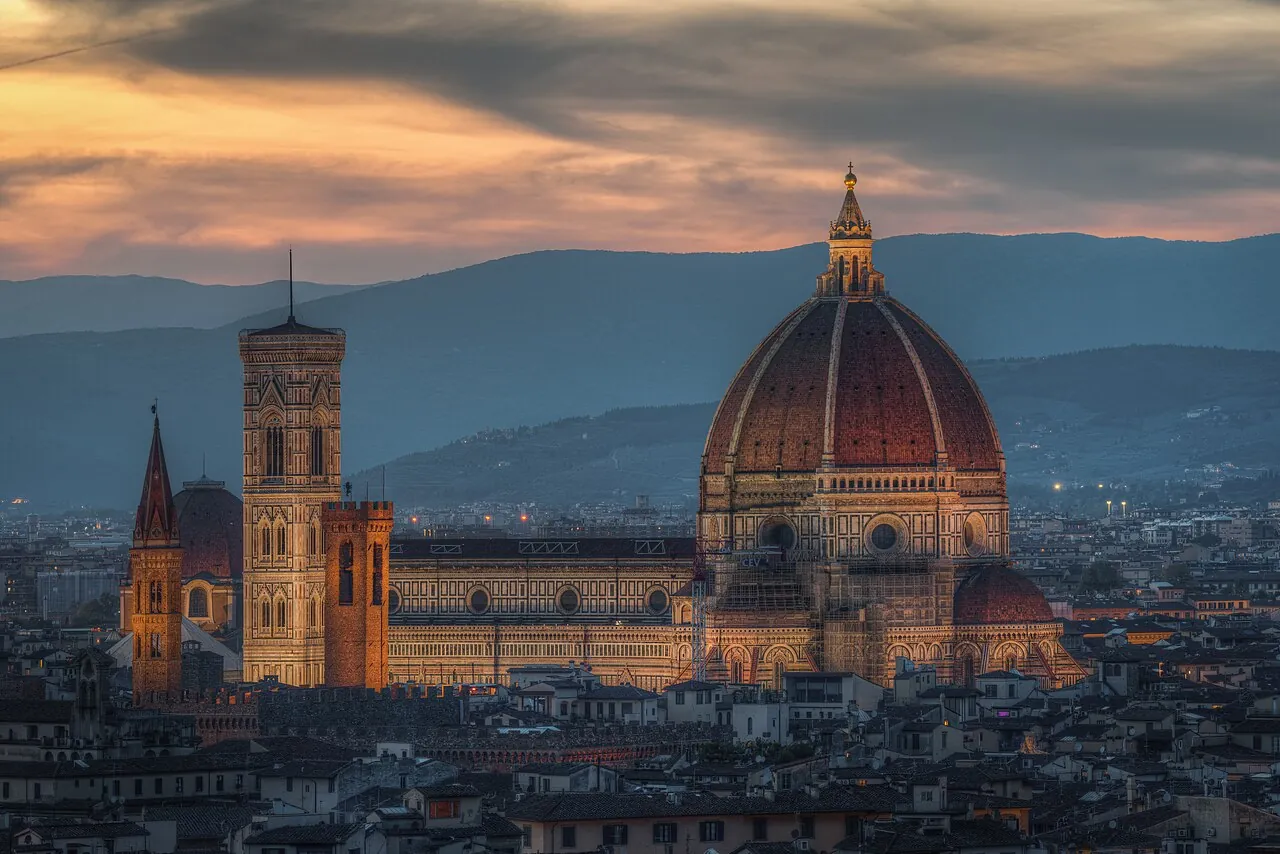 Parcheggi vicino a Centro di Firenze