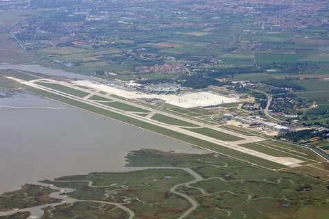 Parcheggi vicino a Aeroporto di Venezia Marco Polo